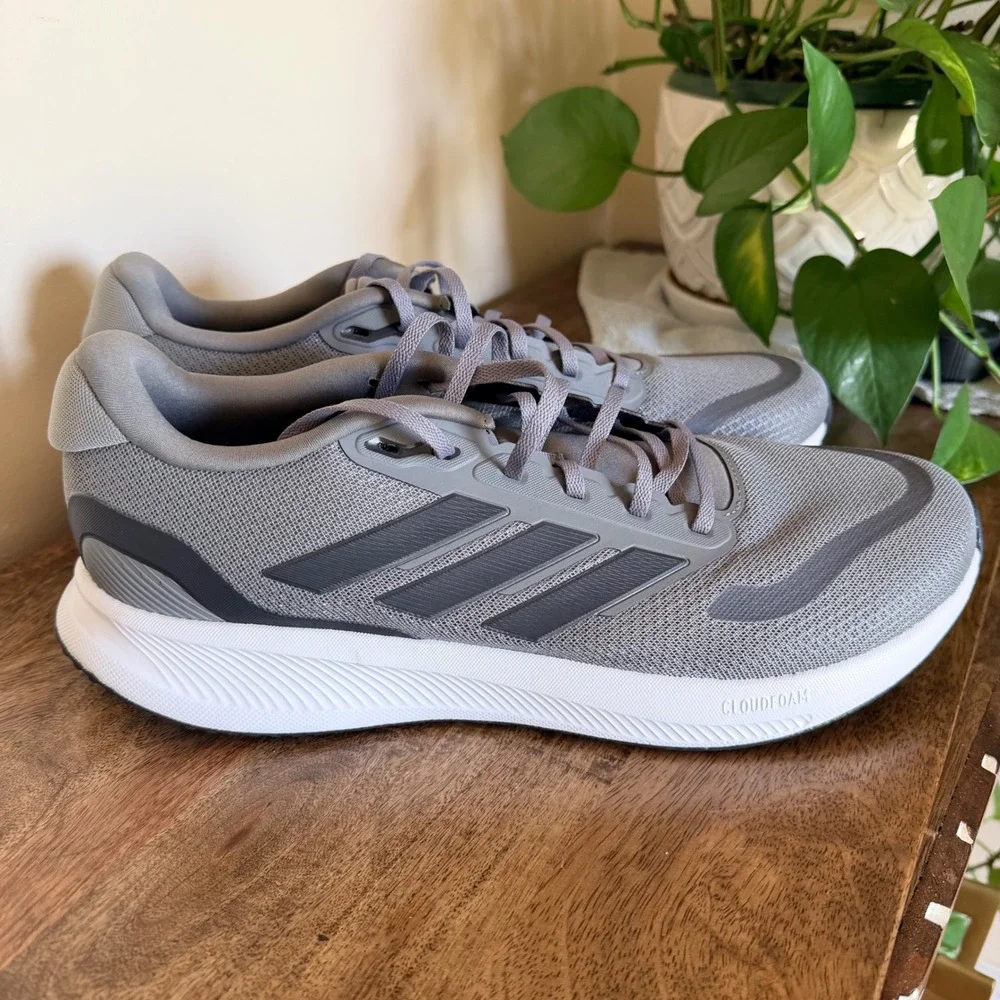 Adidas Runfalcon 5 Men 12 Grey Running Shoes JH5185 Cloudfoam Ortholite Sneakers